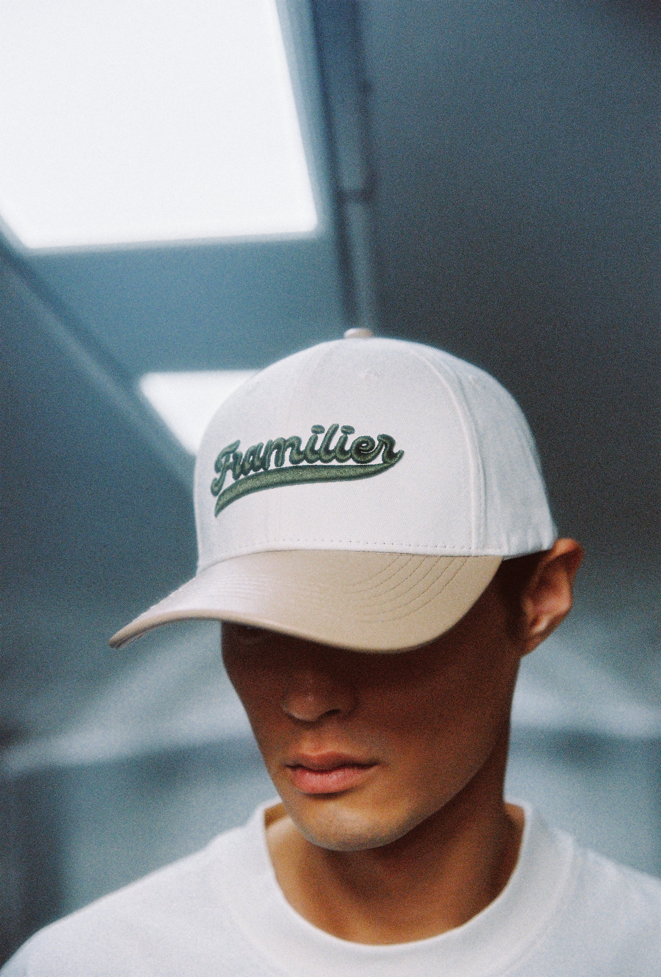 FRAMILIER BEIGE VARSITY BASEBALL CAP